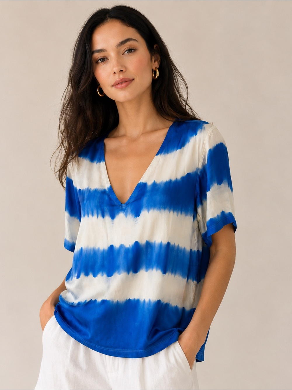 Equipment Femme Blue & White Tie-Dye Silk V-Neck Blouse Size S/P